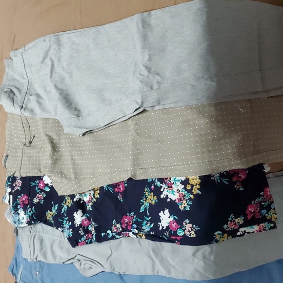 **Woman's bundle of pants - Picture 3 of 10